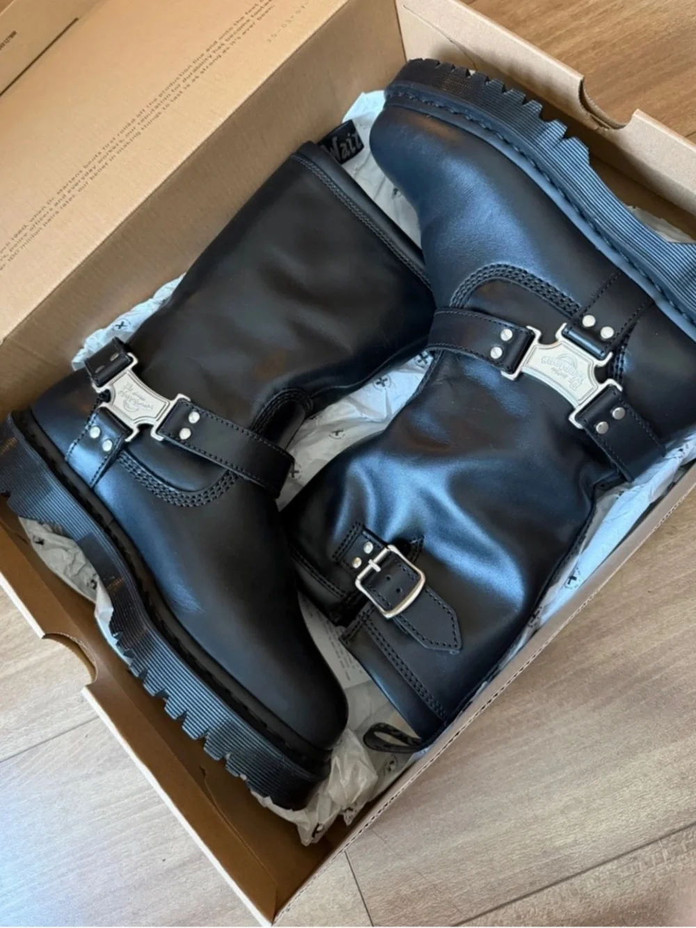 NEW Doc Martens Anistone Sz W 10 M 9 Hi Leather Biker Boots in Black Dr Martens - Picture 2 of 7